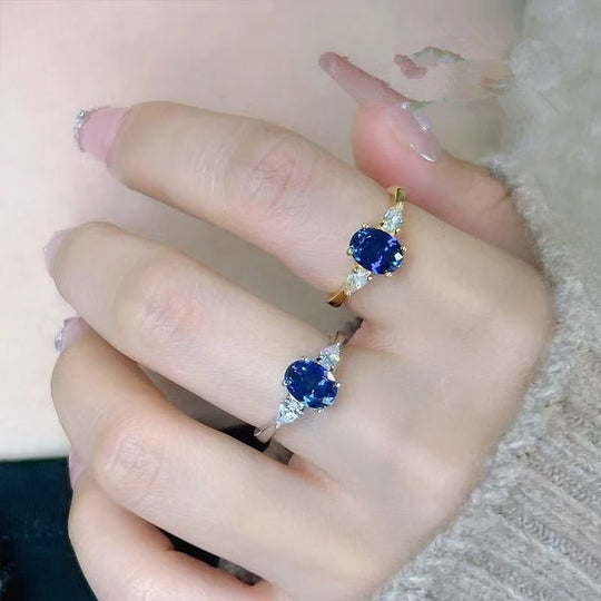 Marin Thorneau Ring | Guld 16k