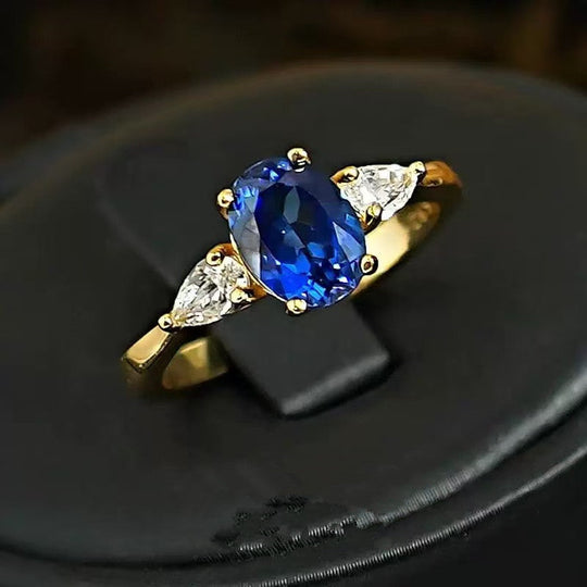 Marin Thorneau Ring | Guld 16k
