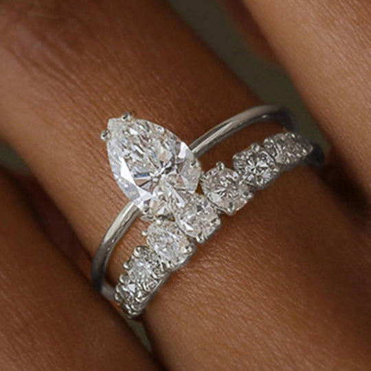 Vivienne Hartley Ring | Hvidguld 18k