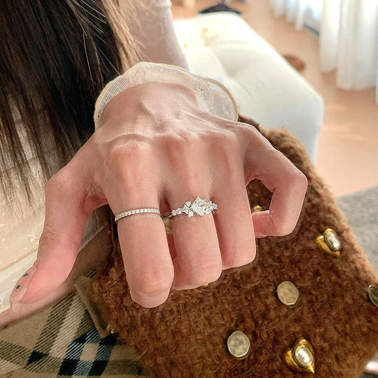 Vera Collette Ring | Hvid guld 12k
